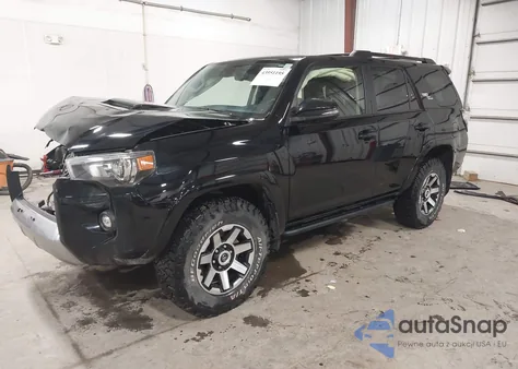 2023 Toyota 4Runner Trd Off Road Premium z USA, uszkodzony, nr VIN JTERU5JR0P6140879